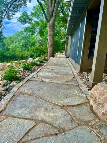 Eden flagstone walkway with Eden edger border and Eden irregular stone steps
